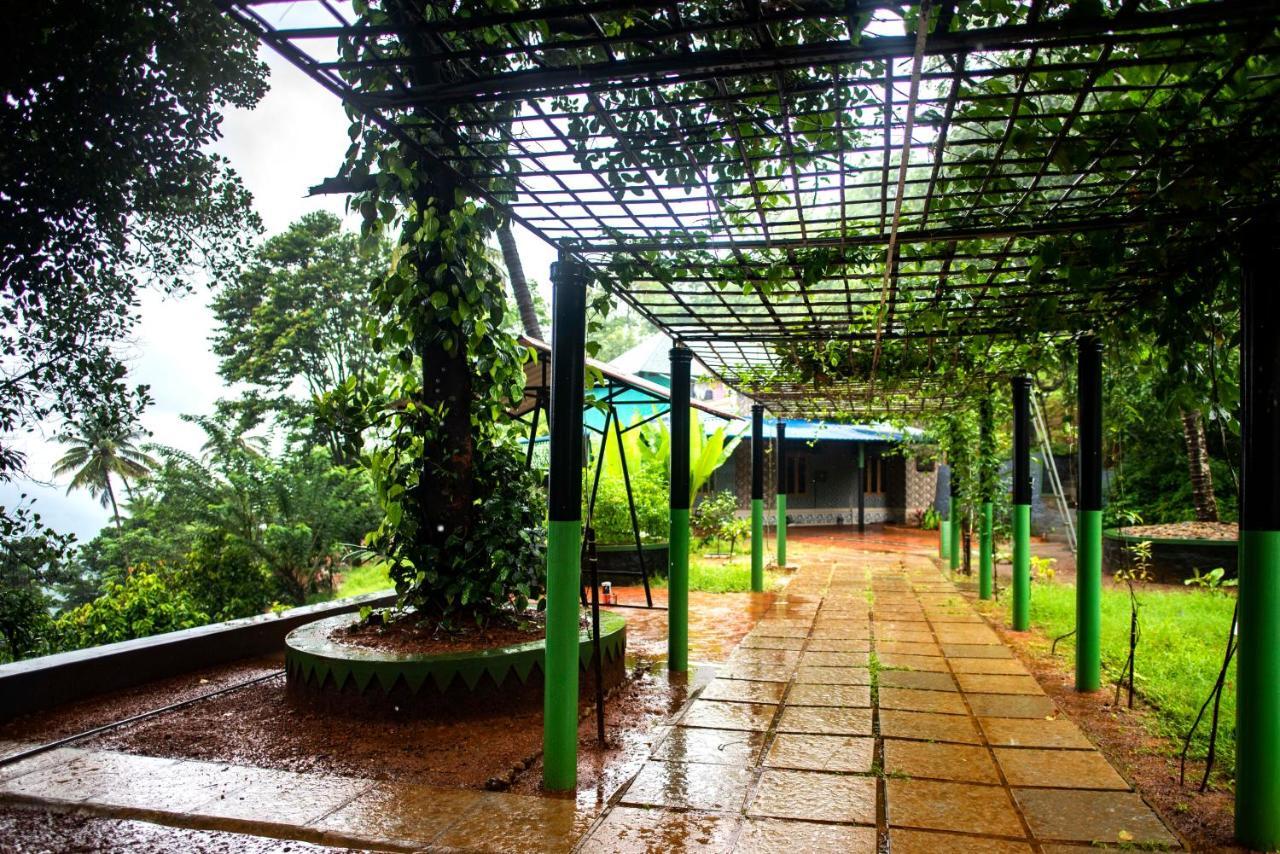 Stone Hills Hotel Kannur Exterior foto