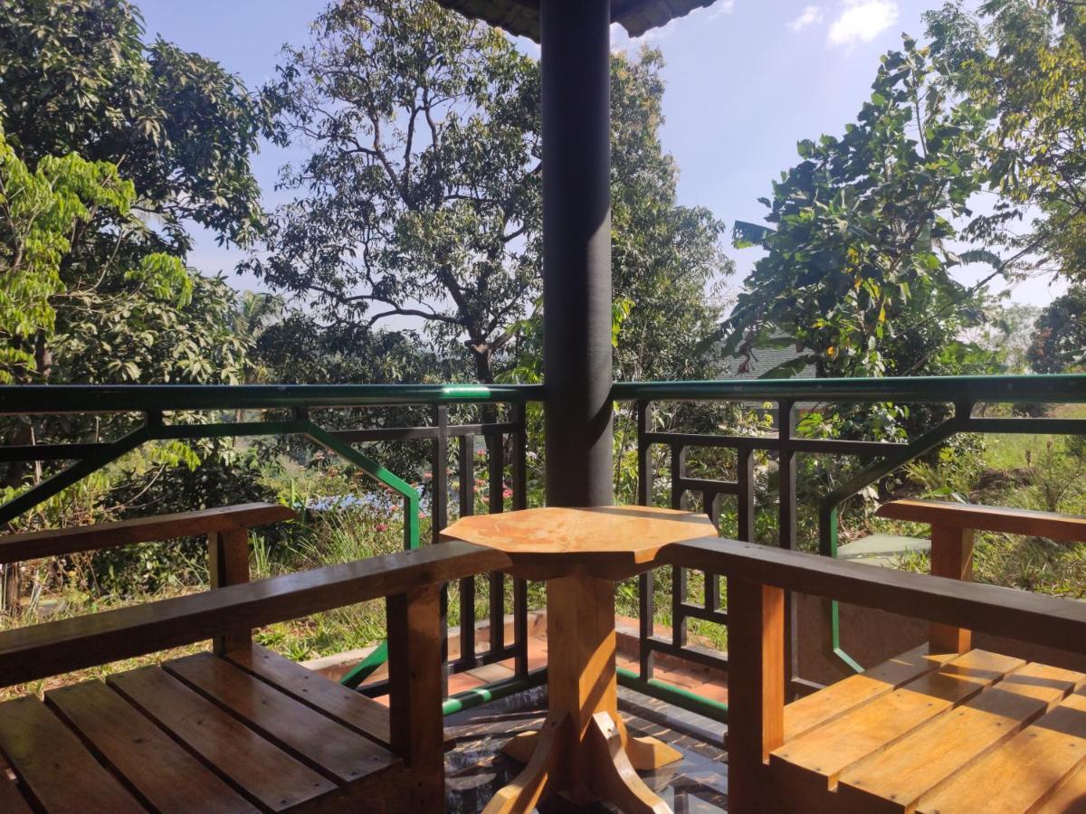 Stone Hills Hotel Kannur Exterior foto